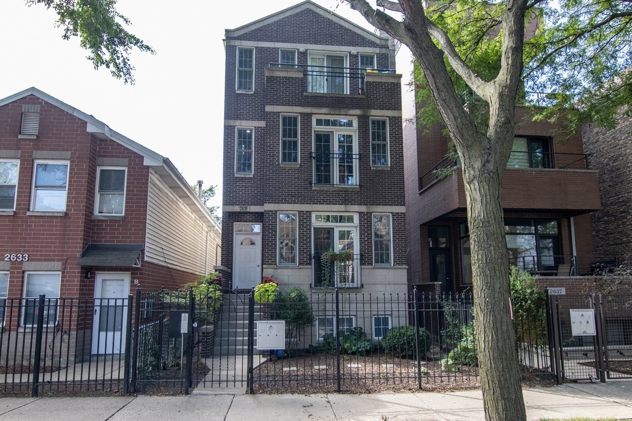 2635 W Cortez Street 2