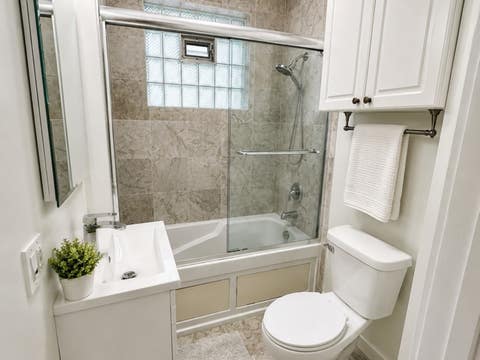 Tiny photo for 4326 Wesley Terrace, Schiller Park, IL 60176 (MLS # 12728000)