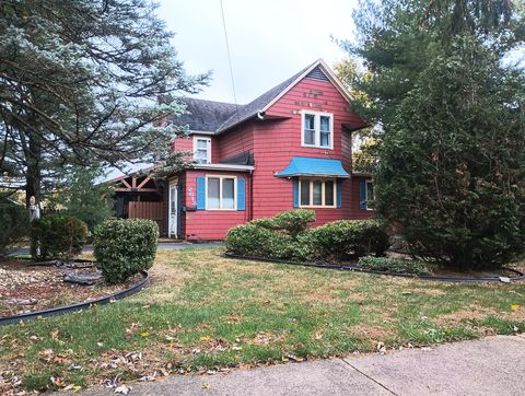 A home in Lansing