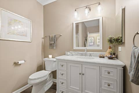 Tiny photo for 1222 Chicago Avenue #703, Evanston, IL 60202 (MLS # 12686447)