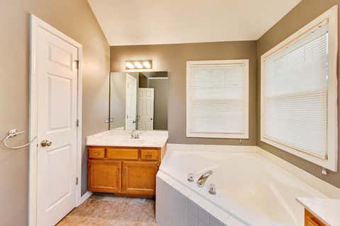 Tiny photo for 840 NAPA Lane, Aurora, IL 60502 (MLS # 12719962)