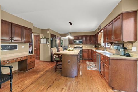 Tiny photo for 17004 Arbor Creek Drive, Plainfield, IL 60586 (MLS # 12637077)