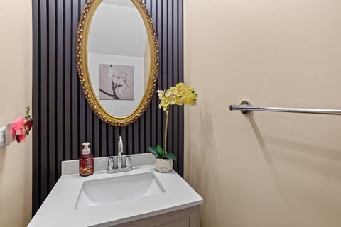 Tiny photo for 2245 Flagstone Lane, Carpentersville, IL 60110 (MLS # 12506287)