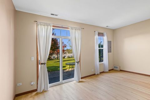 Tiny photo for 2245 Flagstone Lane, Carpentersville, IL 60110 (MLS # 12506287)