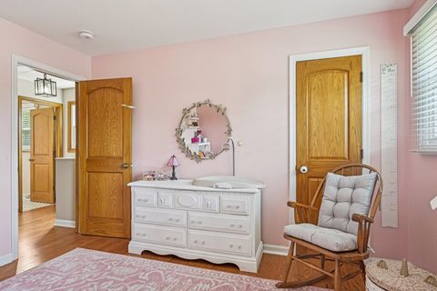 Tiny photo for 1143 S Edgewood Avenue, Lombard, IL 60148 (MLS # 12469444)