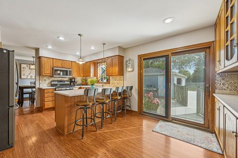 Tiny photo for 1143 S Edgewood Avenue, Lombard, IL 60148 (MLS # 12469444)