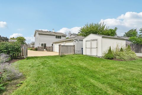 Tiny photo for 1143 S Edgewood Avenue, Lombard, IL 60148 (MLS # 12469444)