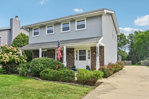 Photo of 1143 S Edgewood Avenue, Lombard, IL 60148 (MLS # 12469444)