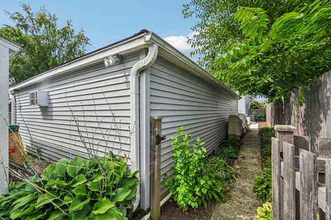 Tiny photo for 1143 S Edgewood Avenue, Lombard, IL 60148 (MLS # 12469444)