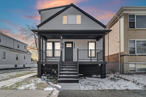 Tiny photo for 1005 W 123rd Street, Calumet Park, IL 60827 (MLS # 12596506)