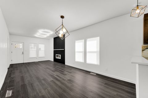 Tiny photo for 1005 W 123rd Street, Calumet Park, IL 60827 (MLS # 12596506)