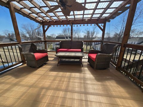 Tiny photo for 812 10th Avenue, Fulton, IL 61252 (MLS # 12603937)