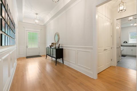 Tiny photo for 1945 Amberley Court, Lake Forest, IL 60045 (MLS # 12789685)