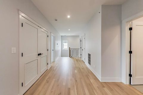 Tiny photo for 7303 Ponto Court, Morton Grove, IL 60053 (MLS # 12498386)