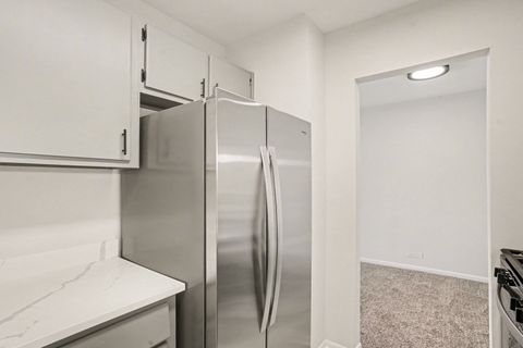 Tiny photo for 9820 S Pulaski Road #307, Oak Lawn, IL 60453 (MLS # 12588465)