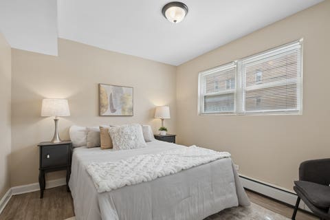 Tiny photo for 1711 W Estes Avenue #1S, Chicago, IL 60626 (MLS # 12659470)