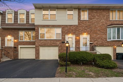 Tiny photo for 8820 Plainfield Road, Brookfield, IL 60513 (MLS # 12600153)