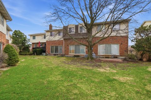 Tiny photo for 8820 Plainfield Road, Brookfield, IL 60513 (MLS # 12600153)