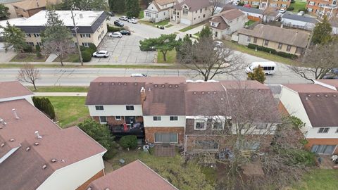 Tiny photo for 8820 Plainfield Road, Brookfield, IL 60513 (MLS # 12600153)