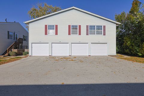 Photo of 737 Wellington Avenue, Elk Grove Village, IL 60007 (MLS # 12507731) Photo of 737 Wellington Avenue, Elk Grove Village, IL 60007 (MLS # 12507731)