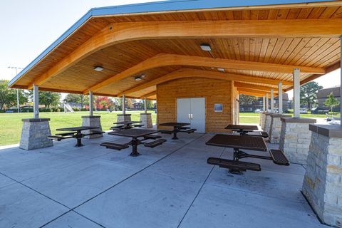 Tiny photo for 737 Wellington Avenue, Elk Grove Village, IL 60007 (MLS # 12507731)