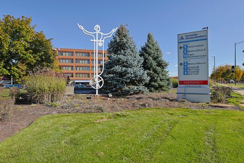 Tiny photo for 737 Wellington Avenue, Elk Grove Village, IL 60007 (MLS # 12507731)