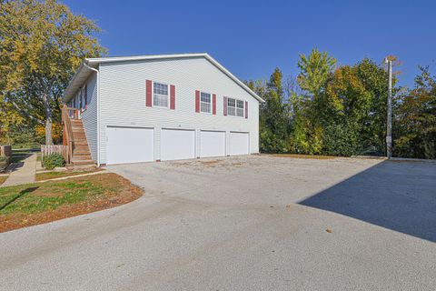 Tiny photo for 737 Wellington Avenue, Elk Grove Village, IL 60007 (MLS # 12507731)