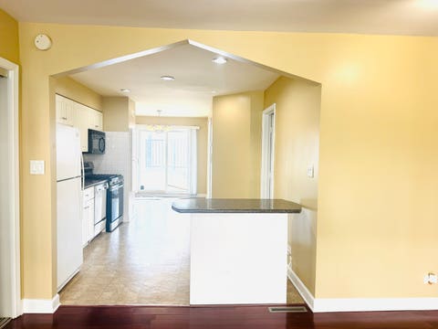 Tiny photo for 4035 N Keystone Avenue #G, Chicago, IL 60641 (MLS # 12665492)