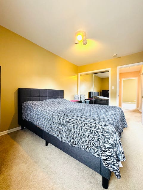Tiny photo for 4035 N Keystone Avenue #G, Chicago, IL 60641 (MLS # 12665492)