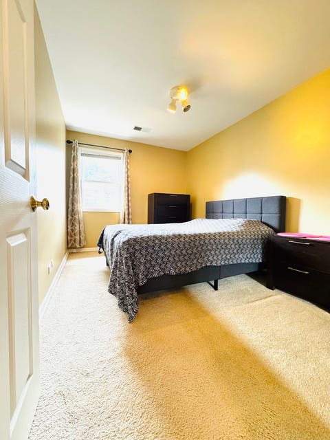 Tiny photo for 4035 N Keystone Avenue #G, Chicago, IL 60641 (MLS # 12665492)