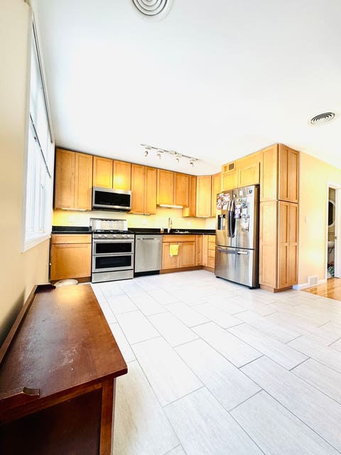 Tiny photo for 4035 N Keystone Avenue #G, Chicago, IL 60641 (MLS # 12665492)