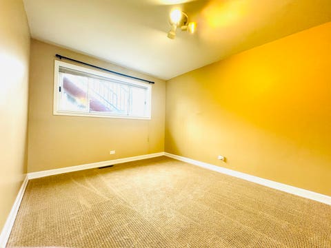 Tiny photo for 4035 N Keystone Avenue #G, Chicago, IL 60641 (MLS # 12665492)