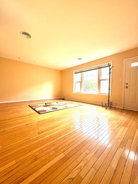 Tiny photo for 4035 N Keystone Avenue #G, Chicago, IL 60641 (MLS # 12665492)