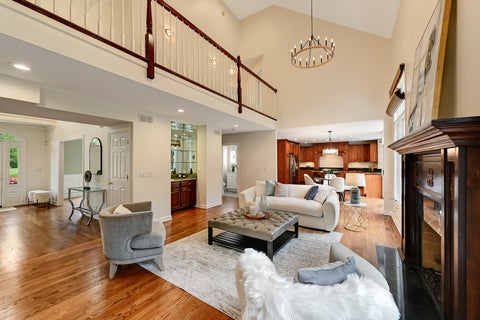 Tiny photo for 32 Ridgefield Lane, Burr Ridge, IL 60527 (MLS # 12720071)