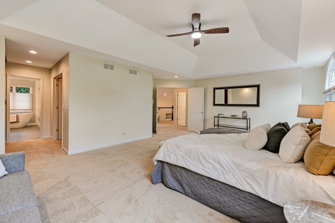 Tiny photo for 32 Ridgefield Lane, Burr Ridge, IL 60527 (MLS # 12720071)