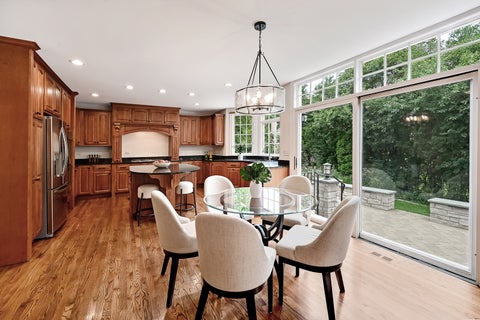 Tiny photo for 32 Ridgefield Lane, Burr Ridge, IL 60527 (MLS # 12720071)
