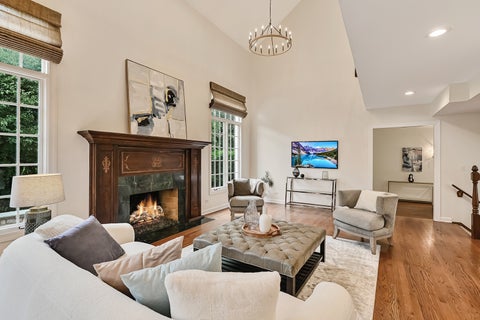 Tiny photo for 32 Ridgefield Lane, Burr Ridge, IL 60527 (MLS # 12720071)