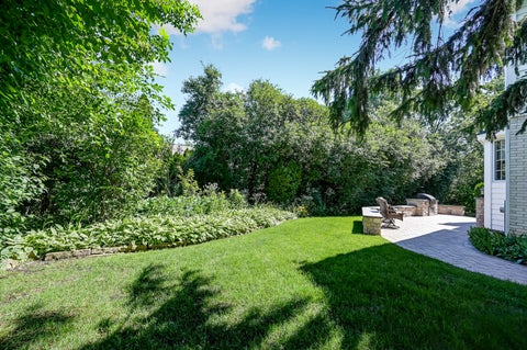 Tiny photo for 32 Ridgefield Lane, Burr Ridge, IL 60527 (MLS # 12720071)