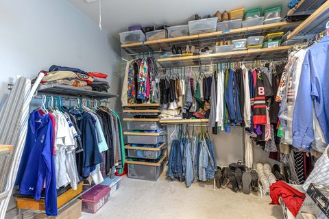 Tiny photo for 112 3rd Street, Libertyville, IL 60048 (MLS # 12455902)