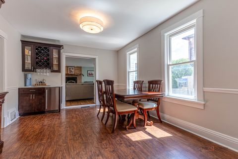 Tiny photo for 112 3rd Street, Libertyville, IL 60048 (MLS # 12455902)