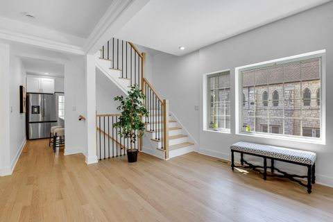 Tiny photo for 4915 N Kostner Avenue, Chicago, IL 60630 (MLS # 12635879)