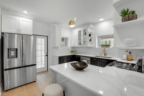 Tiny photo for 4915 N Kostner Avenue, Chicago, IL 60630 (MLS # 12635879)