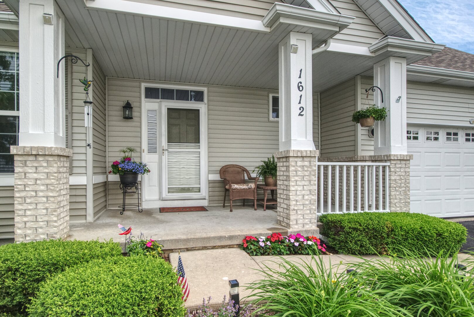 1612 Augusta Lane