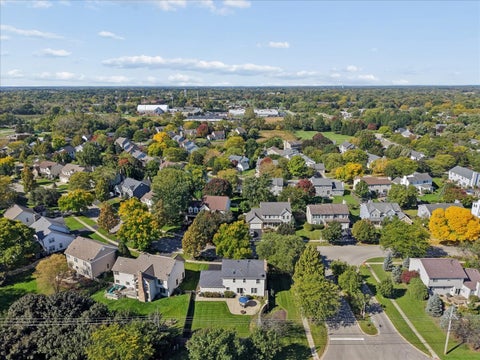 Tiny photo for 359 Banbury Lane, Grayslake, IL 60030 (MLS # 12776645)