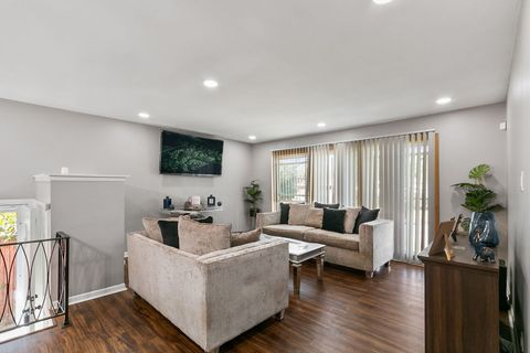 Tiny photo for 15221 Oak Street, Dolton, IL 60419 (MLS # 12473836)