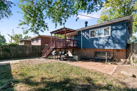 Tiny photo for 15221 Oak Street, Dolton, IL 60419 (MLS # 12473836)