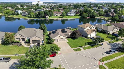 Tiny photo for 611 Edgewater Drive, Minooka, IL 60447 (MLS # 12729834)