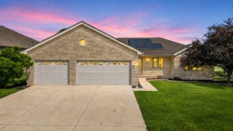 Photo of 611 Edgewater Drive, Minooka, IL 60447 (MLS # 12729834)