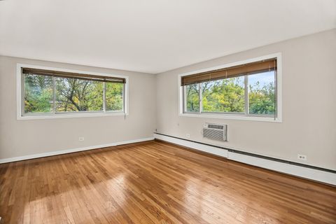 Tiny photo for 7019 N Ridge Boulevard #3A, Chicago, IL 60645 (MLS # 12560425)