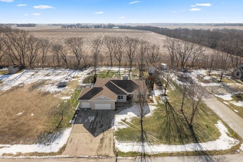 Photo of 3208 Stone Fence Drive, Kankakee, IL 60901 (MLS # 12549303)